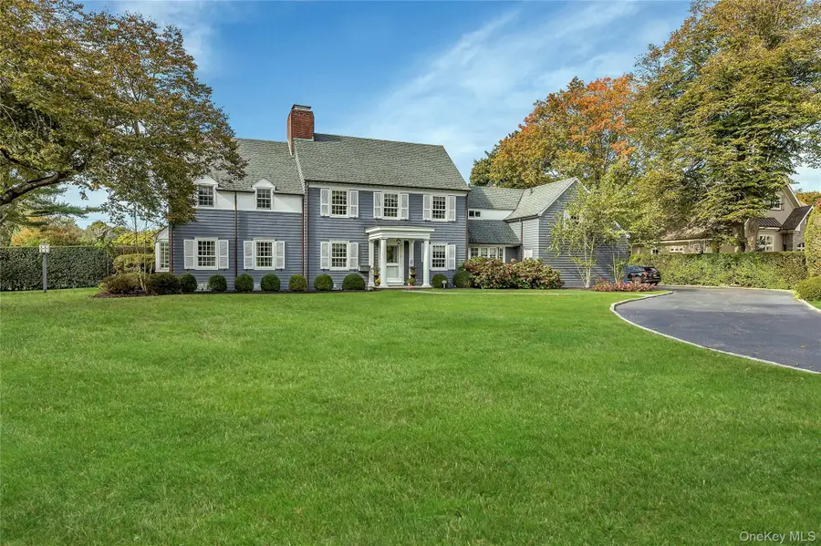 308 Greene Avenue, Sayville, NY 11782 - #2