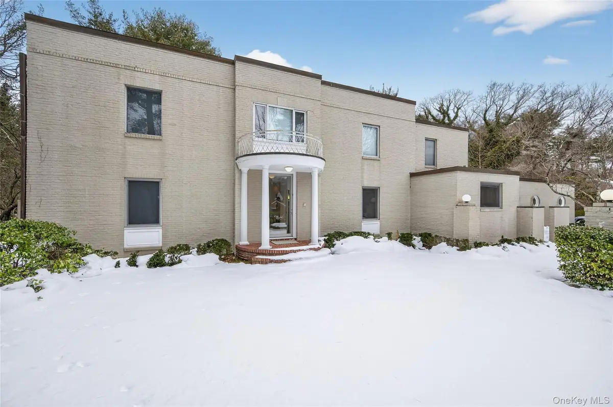 120 Bacon Road, Old Westbury, NY 11568 - #1