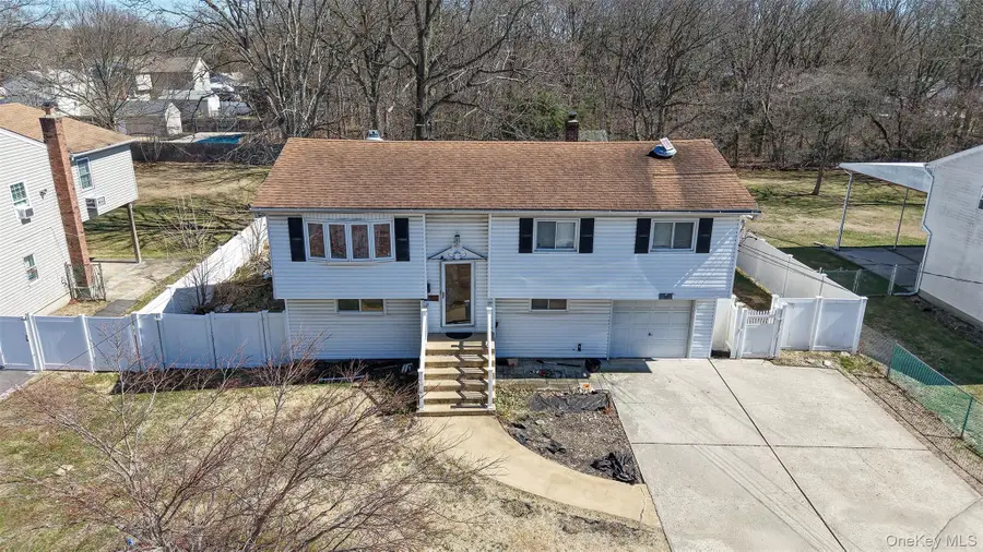 1081 Bay Shore Avenue, Bay Shore, NY 11706 - #2