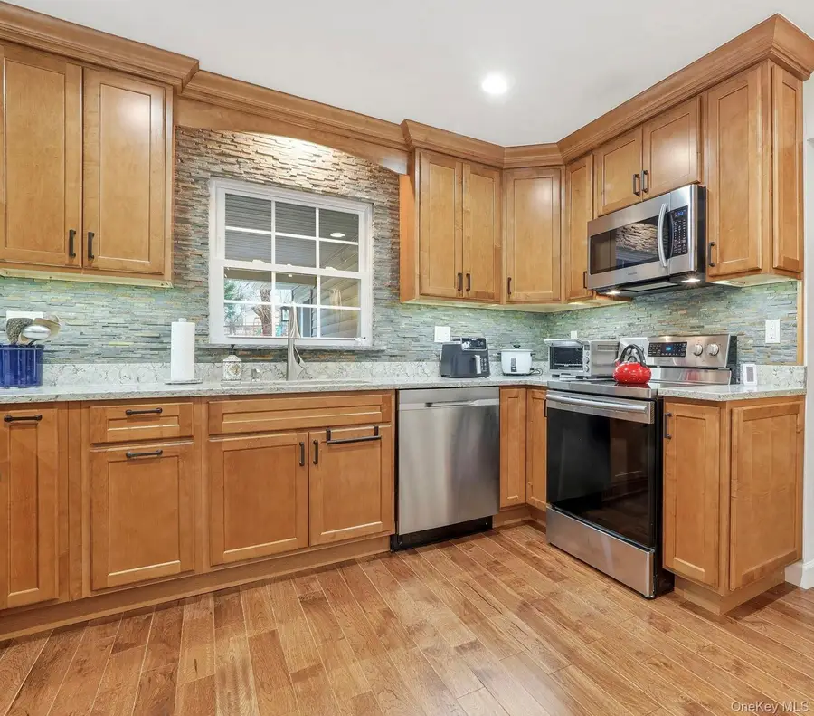 33 Fulmar Road, Mahopac, NY 10541 - #2