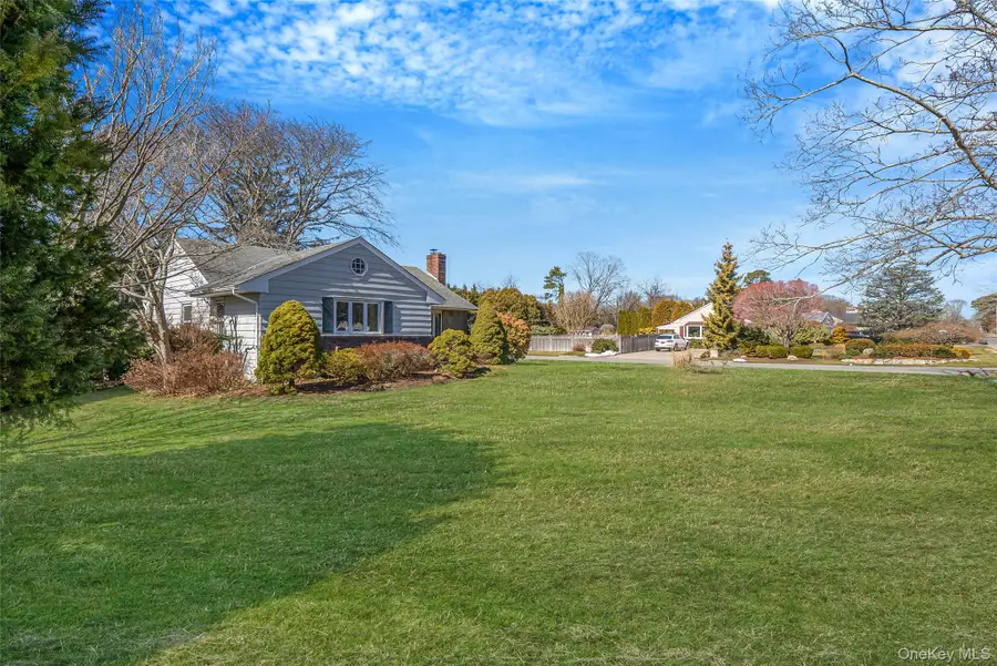 294 Sayville Boulevard, Sayville, NY 11782 - #3