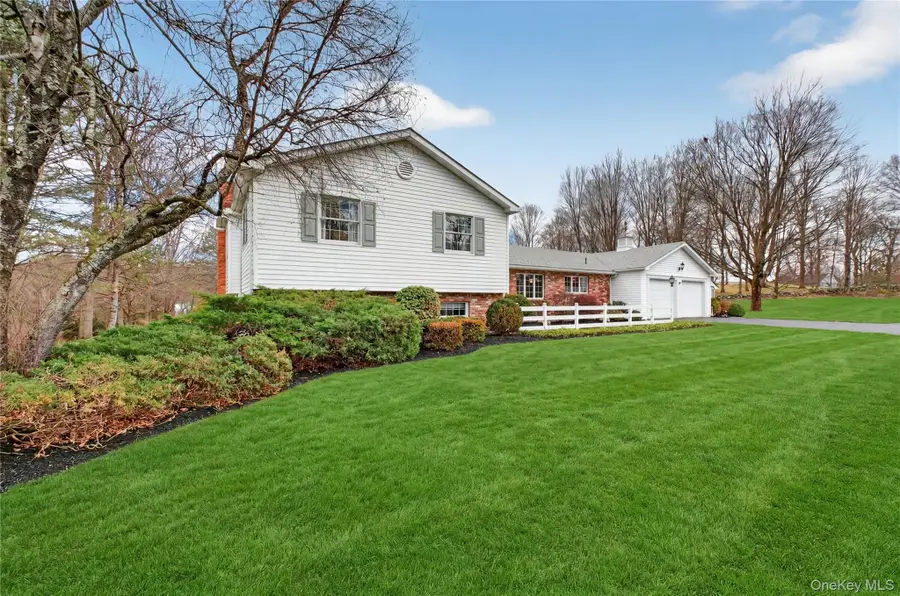 58 Dutchess Hill Road, Poughkeepsie, NY 12601 - #3