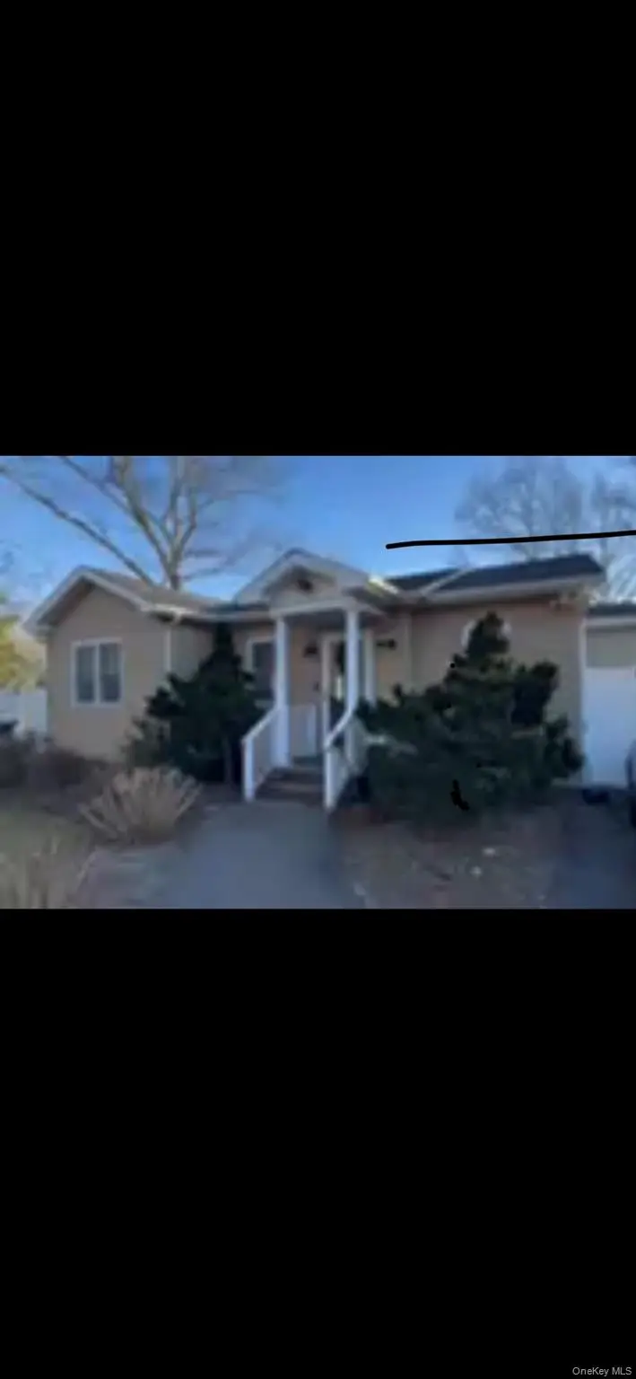 24 Woodridge Road, Hampton Bays, NY 11946 - #1