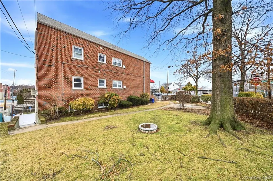 3227 Griswold Avenue, Bronx, NY 10465 - #3