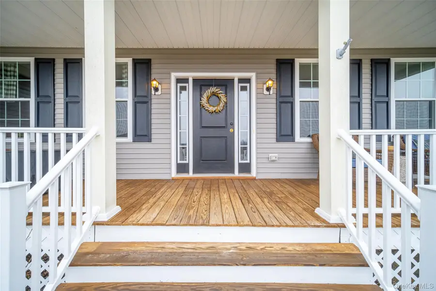 64 Fox Hill Run, Rock Tavern, NY 12575 - #2