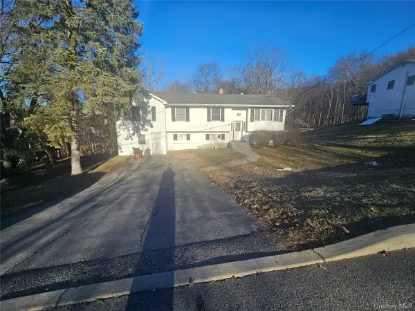 16 Sears Road, Monroe, NY 10950