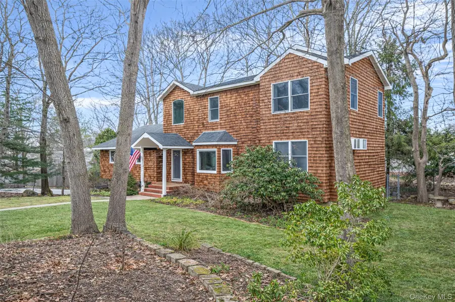 108 Dogwood Road, Port Jefferson, NY 11777 - #3