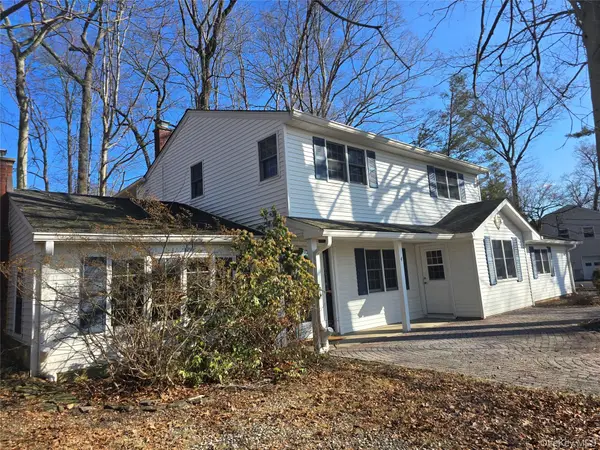 4 Dutch Court, West Nyack, NY 10994