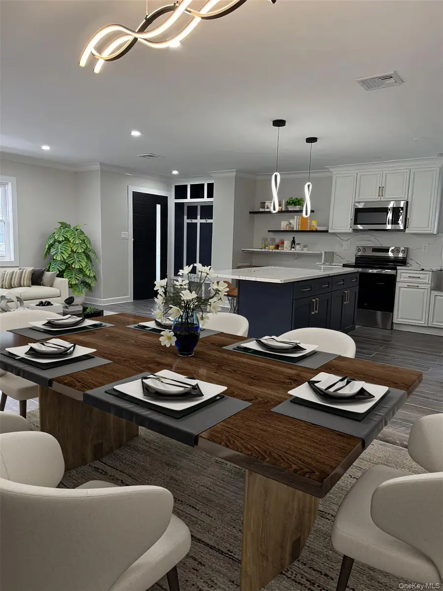 11 Bayview Avenue, Lawrence, NY 11559 - #3