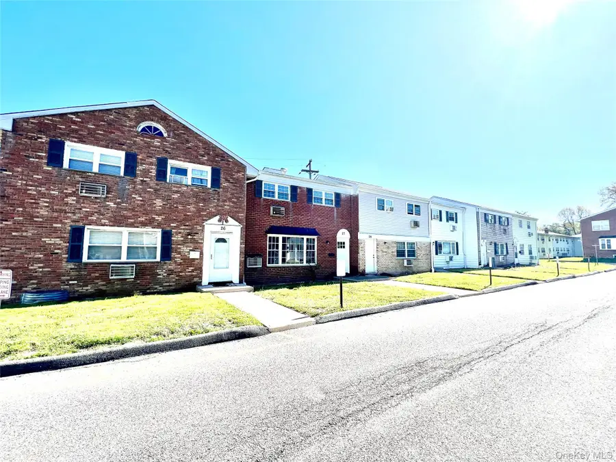 27 Lexington Lane, New Windsor, NY 12553 - #2