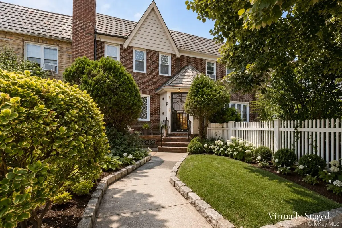 63-34 83rd Place, Middle Village, NY 11379 - #1