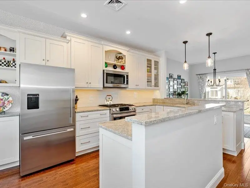 29 Snowdance Lane, Nesconset, NY 11767 - #3