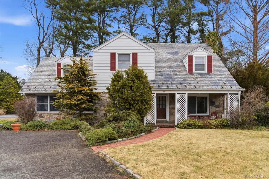 101 Convent Road, Syosset, NY 11791 - #3