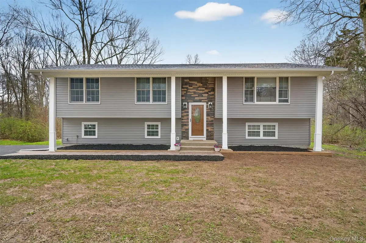 6 Viaduct Court, Salisbury Mills, NY 12577 - #1