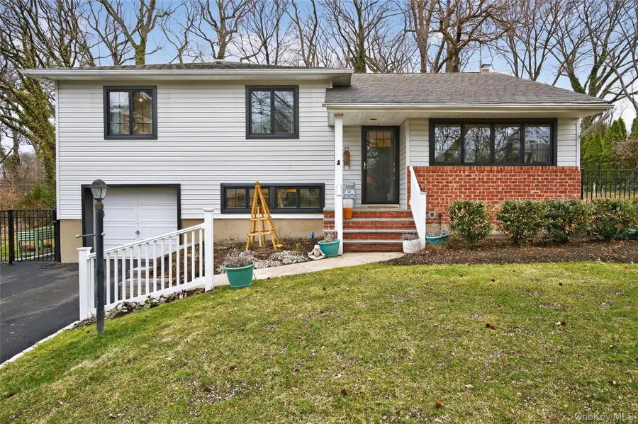 59 Grist Mill Lane, Huntington, NY 11743 - #2