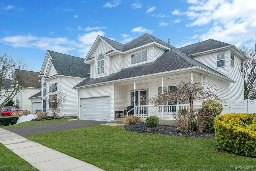120 Cranberry Court, Melville, NY 11747 - #3