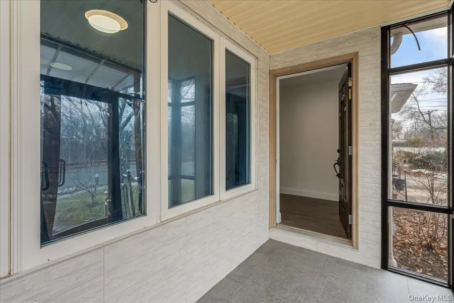 5020 Clearview Expressway, Oakland Gardens, NY 11364 - #2