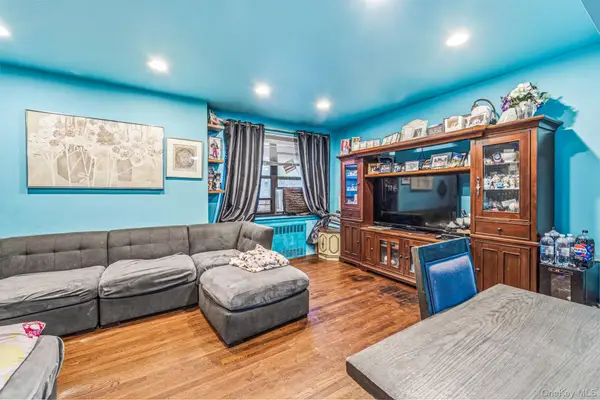 140-08 28th Road #3B, Flushing, NY 11354