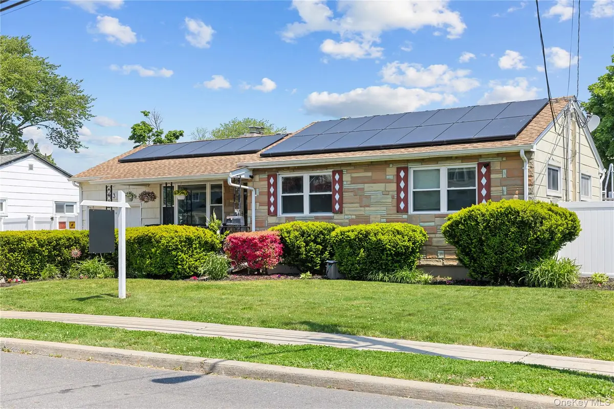 93 Lloyd Avenue, North Babylon, NY 11703 - #1