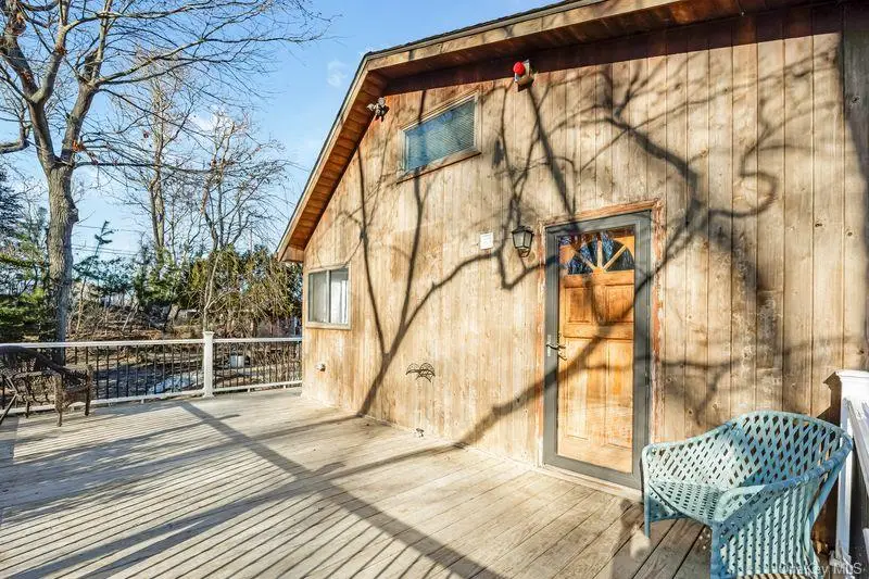 356 Oakleigh Avenue #17, Calverton, NY 11933 - #3