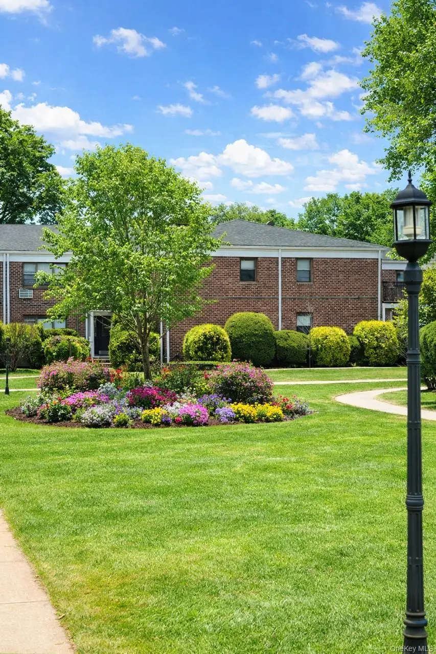 1203 E Broadway E Broadway #G-11, Hewlett, NY 11557 - #2