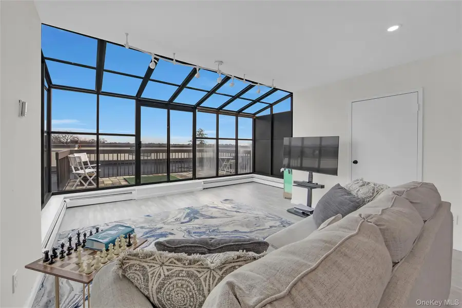 1374 Midland Avenue #PH3, Bronxville, NY 10708 - #2