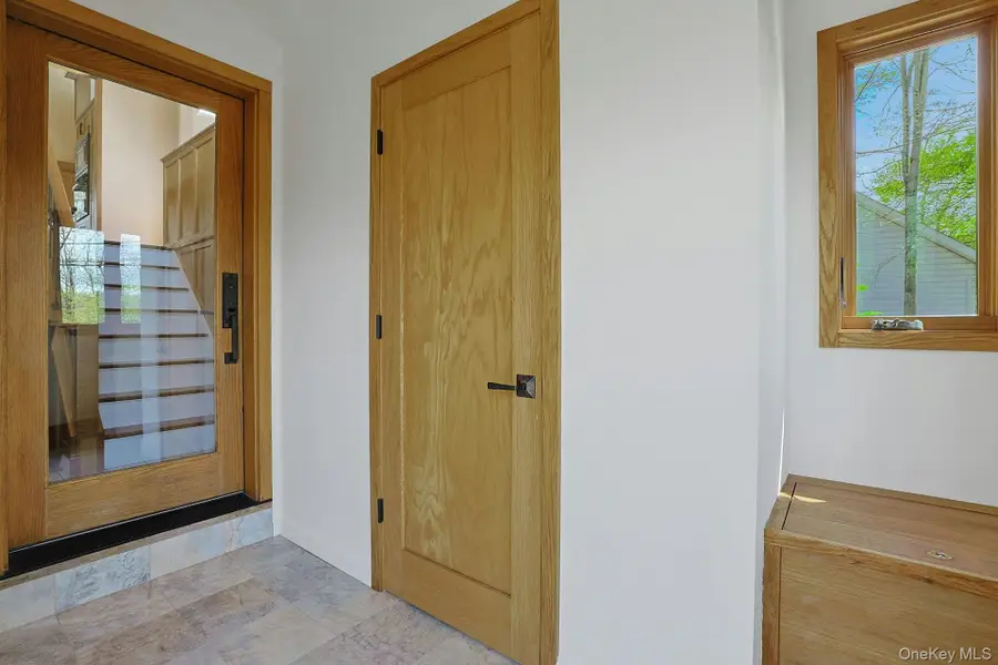 136 Furnace Woods Road, Cortlandt Manor, NY 10567 - #3