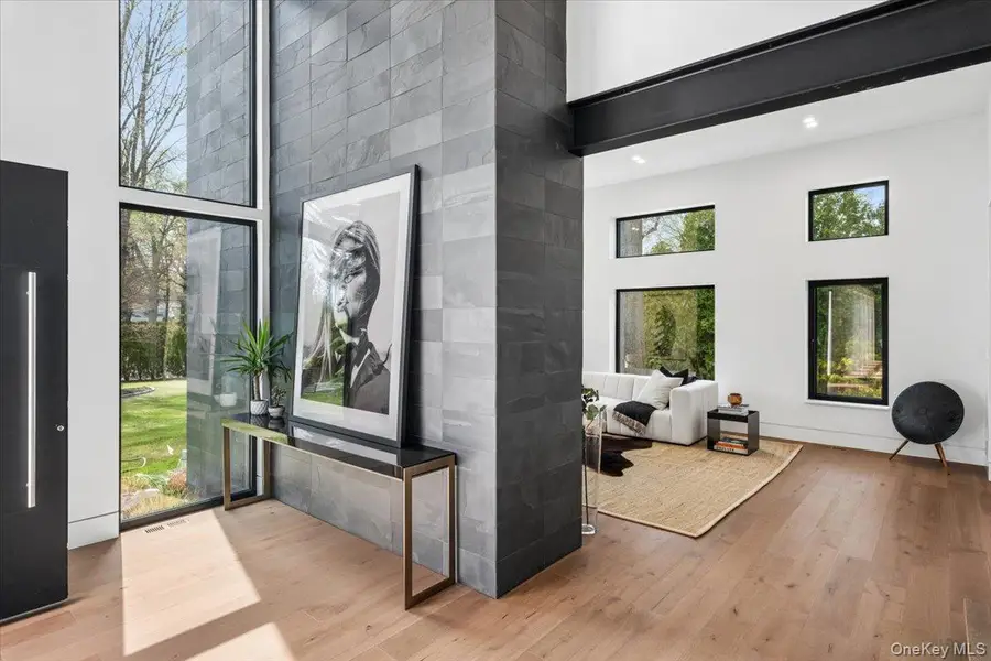 800 Rushmore Avenue, Mamaroneck, NY 10543 - #2