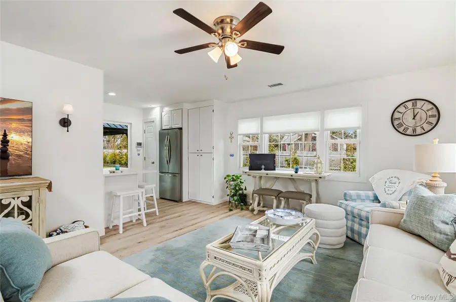 4 Southwind Road, Remsenburg, NY 11960 - #3