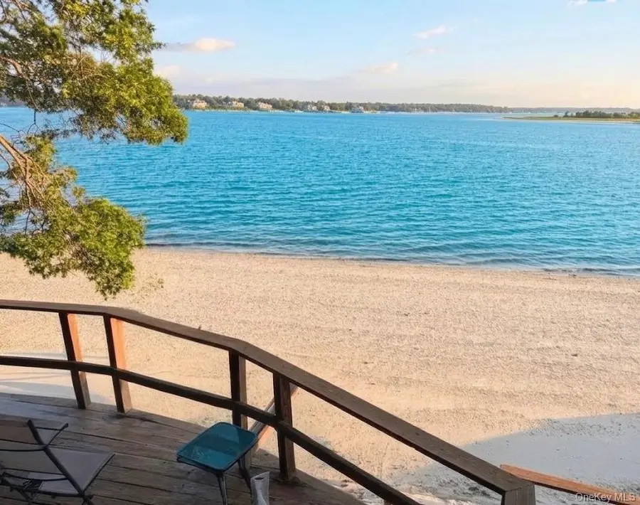 154 Eatons Neck Road, Northport, NY 11768 - #2