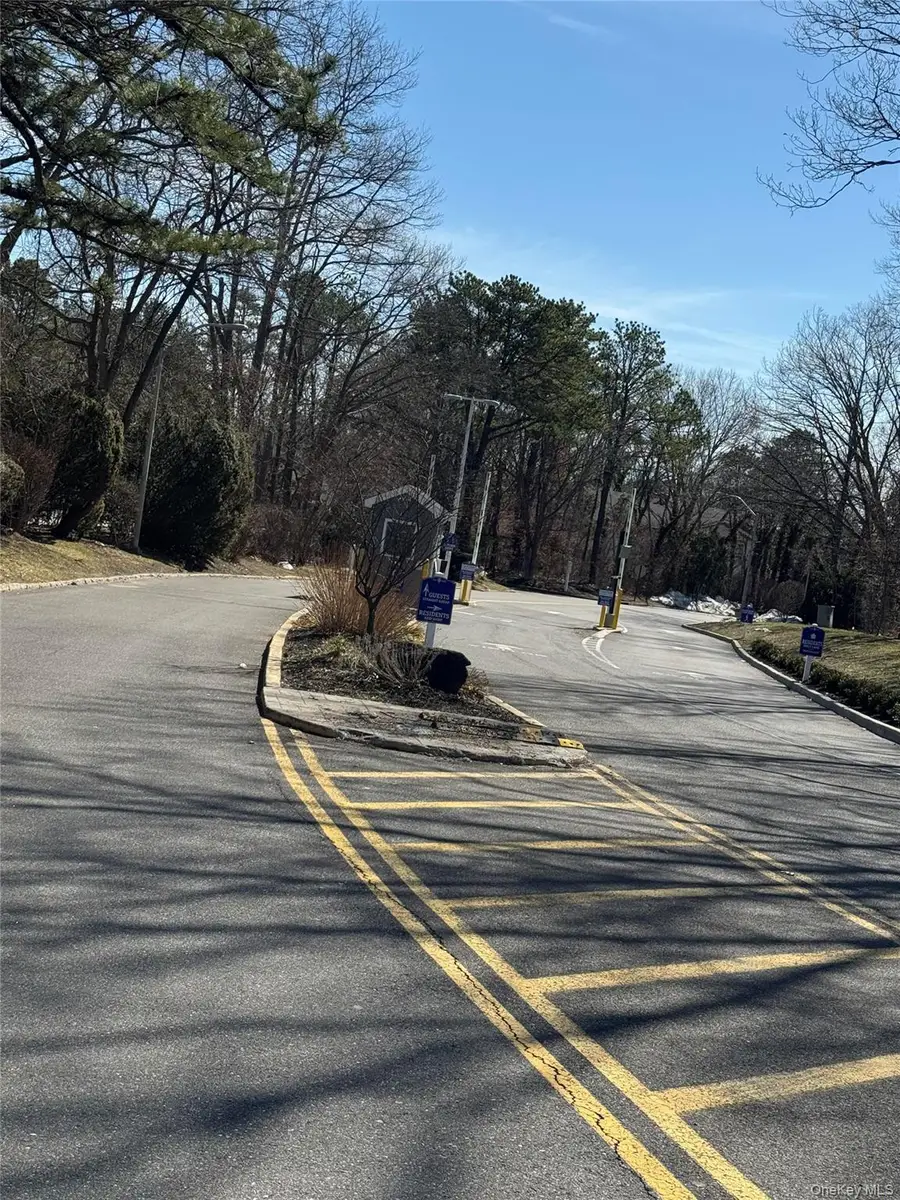 103 Birchwood Road, Medford, NY 11763 - #2