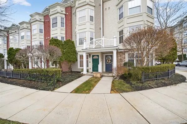 3 Harbor Pointe Drive, Haverstraw, NY 10927