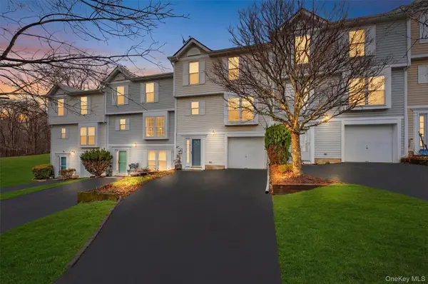 15 Helen Court, Beacon, NY 12508