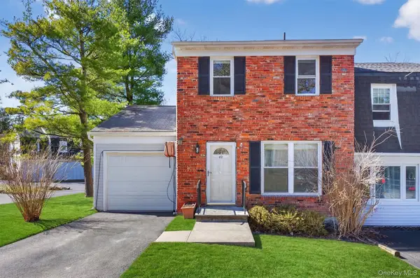 42 Larch Court, Fishkill, NY 12524