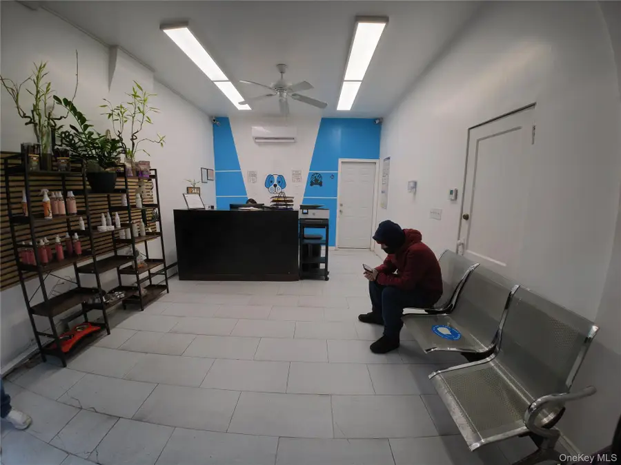 10418 Jamaica Avenue, Richmond Hill, NY 11418 - #2