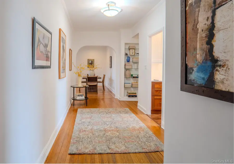 21 Barstow Road #5K, Great Neck, NY 11021 - #2