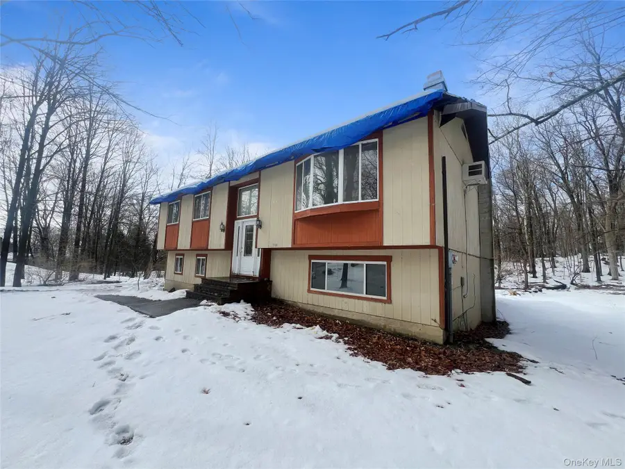 6 Vanessa Lane, Staatsburg, NY 12580 - #3