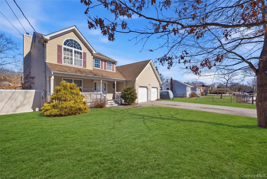 63 Pinedale Avenue, Farmingville, NY 11738 - #2