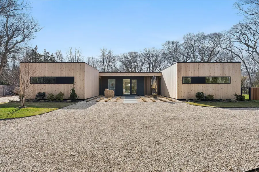 32 School Street, East Hampton, NY 11937 - #2