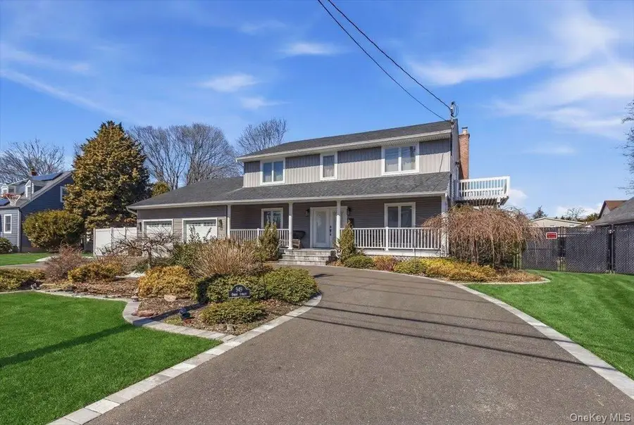 949 Union Street, Bohemia, NY 11716 - #2