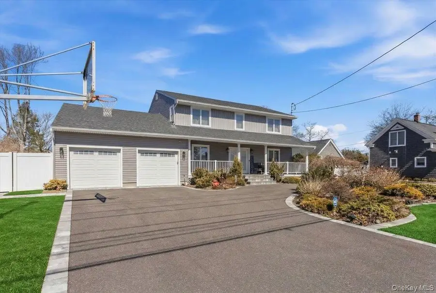 949 Union Street, Bohemia, NY 11716 - #3