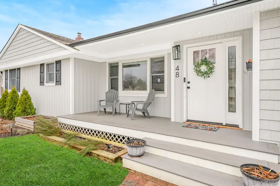 48 Butler Street, West Islip, NY 11795 - #3