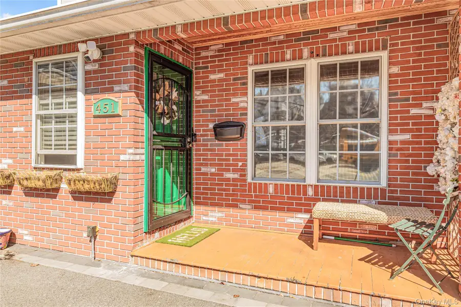 451 E 3rd Street, Mount Vernon, NY 10553 - #2