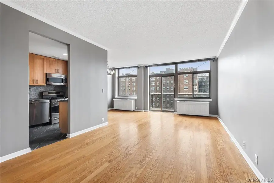 35 N Chatsworth Avenue #6R, Larchmont, NY 10538 - #3