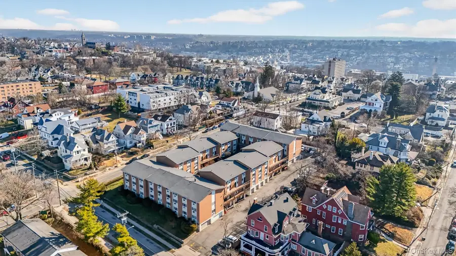 150 Glenwood Avenue #F5, Yonkers, NY 10703 - #3