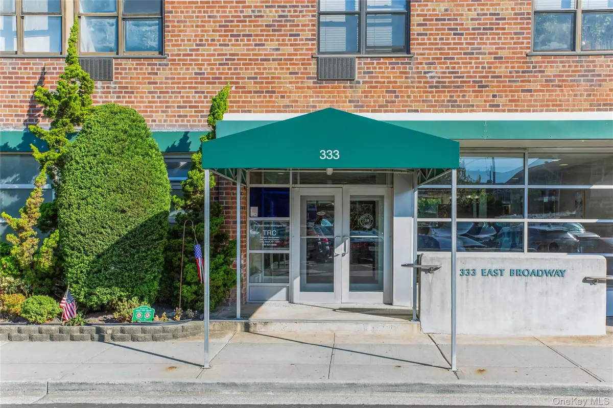 333 E Broadway #4G, Long Beach, NY 11561 - #1