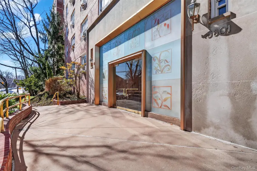 5601 Riverdale Avenue #5L, Bronx, NY 10471 - #3