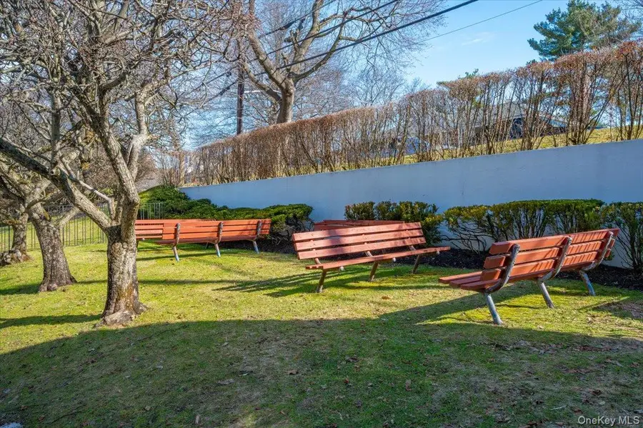 30 Greenridge Avenue #4M, White Plains, NY 10605 - #2