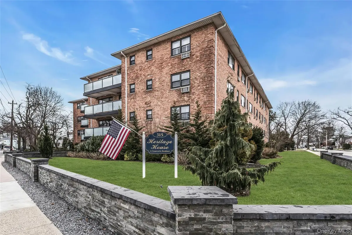 315 Atlantic Avenue #1N, East Rockaway, NY 11518 - #1