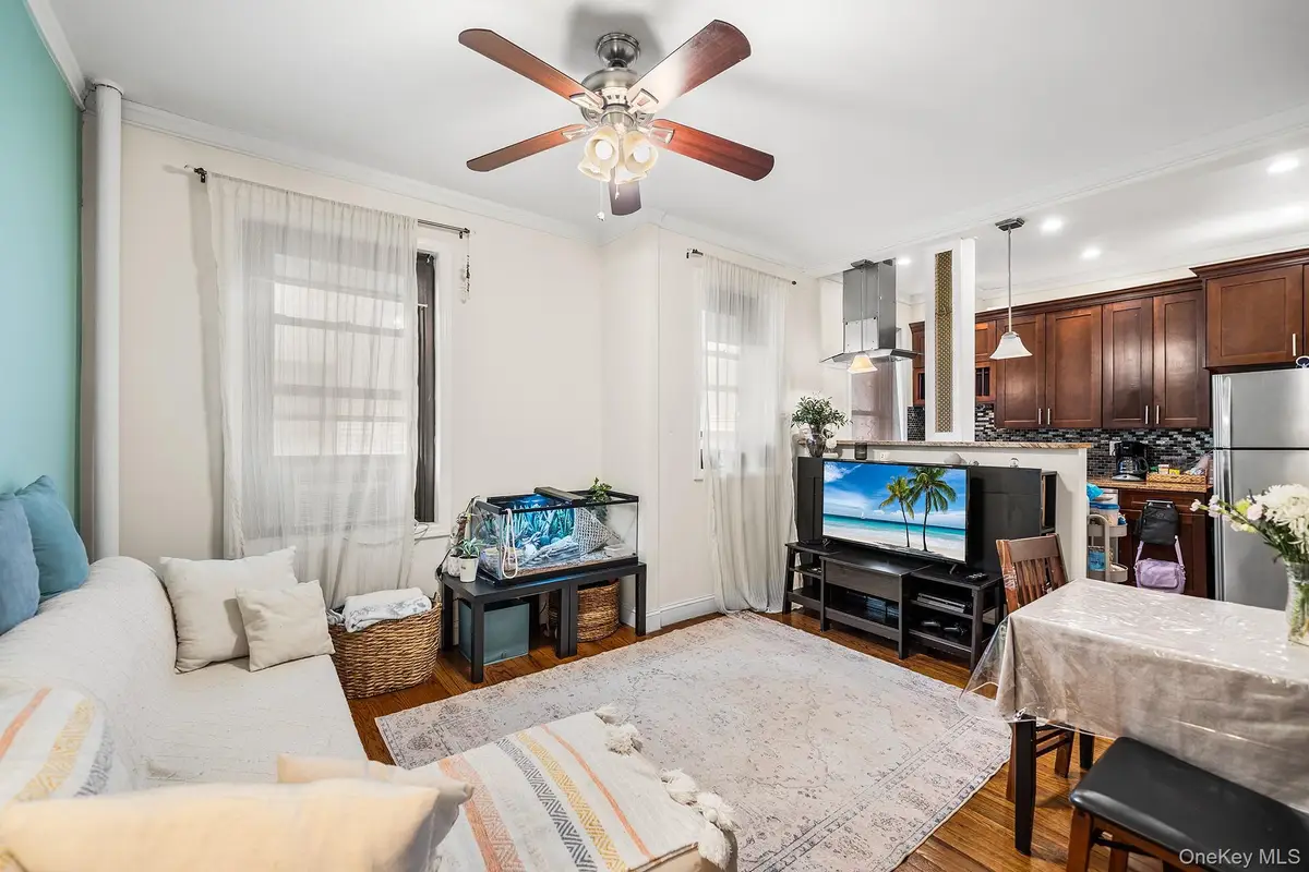 2137 33rd Street #3C, Astoria, NY 11105 - #1